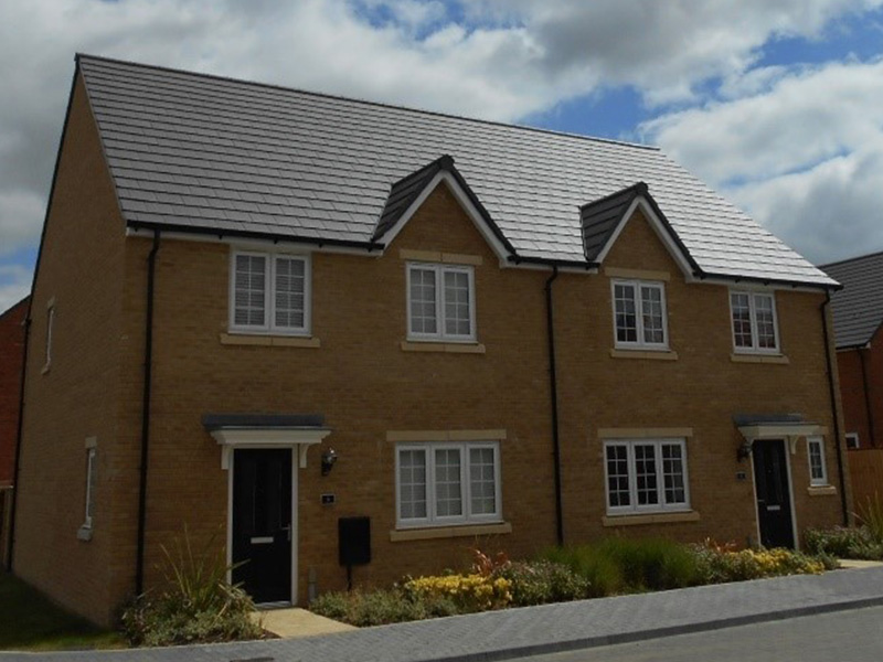 Remedial Spraying/Tinting to Roof Tiles